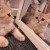 猫在檐下小憩